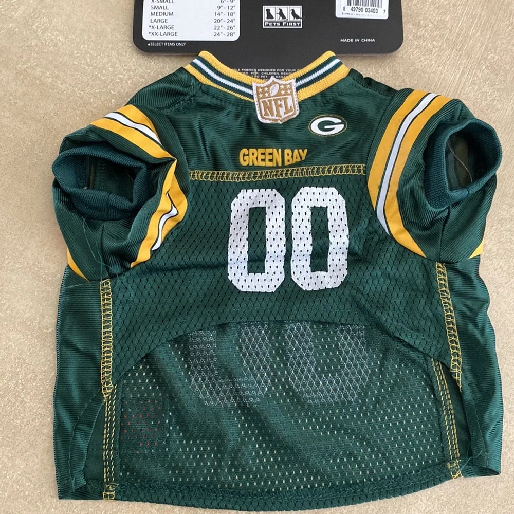 NWT NFL  Greenbay Packers  dog Jersey